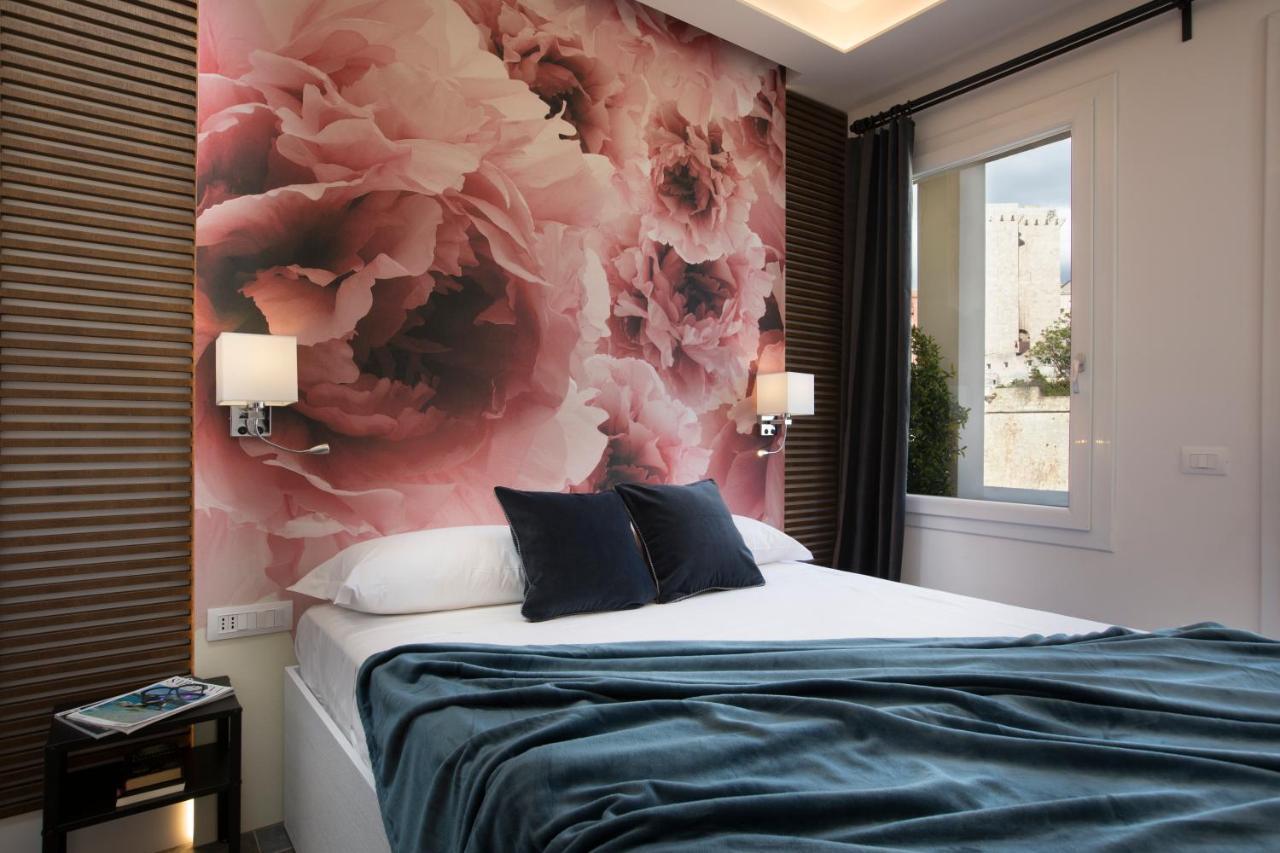 Vista Suites - Piazza Yenne Cagliari Dış mekan fotoğraf
