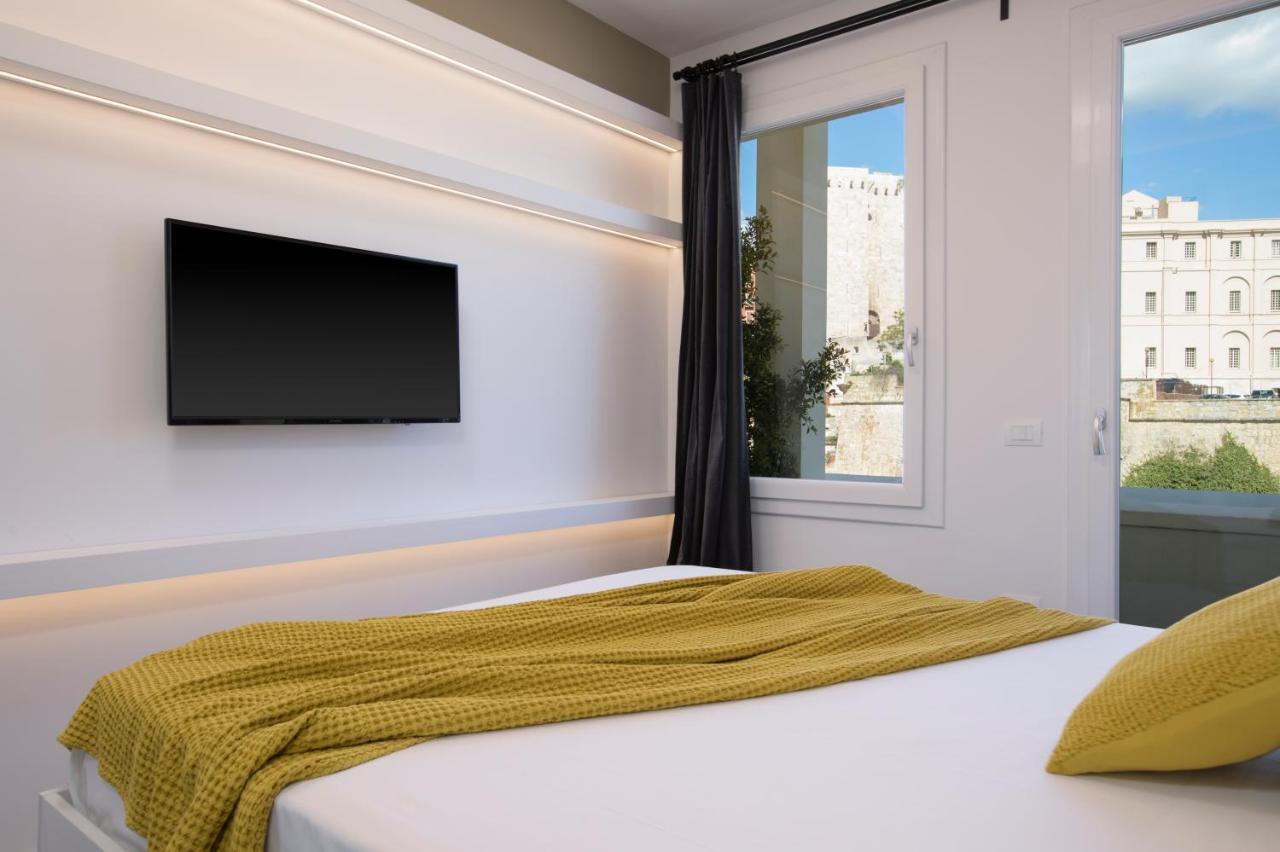 Vista Suites - Piazza Yenne Cagliari Dış mekan fotoğraf