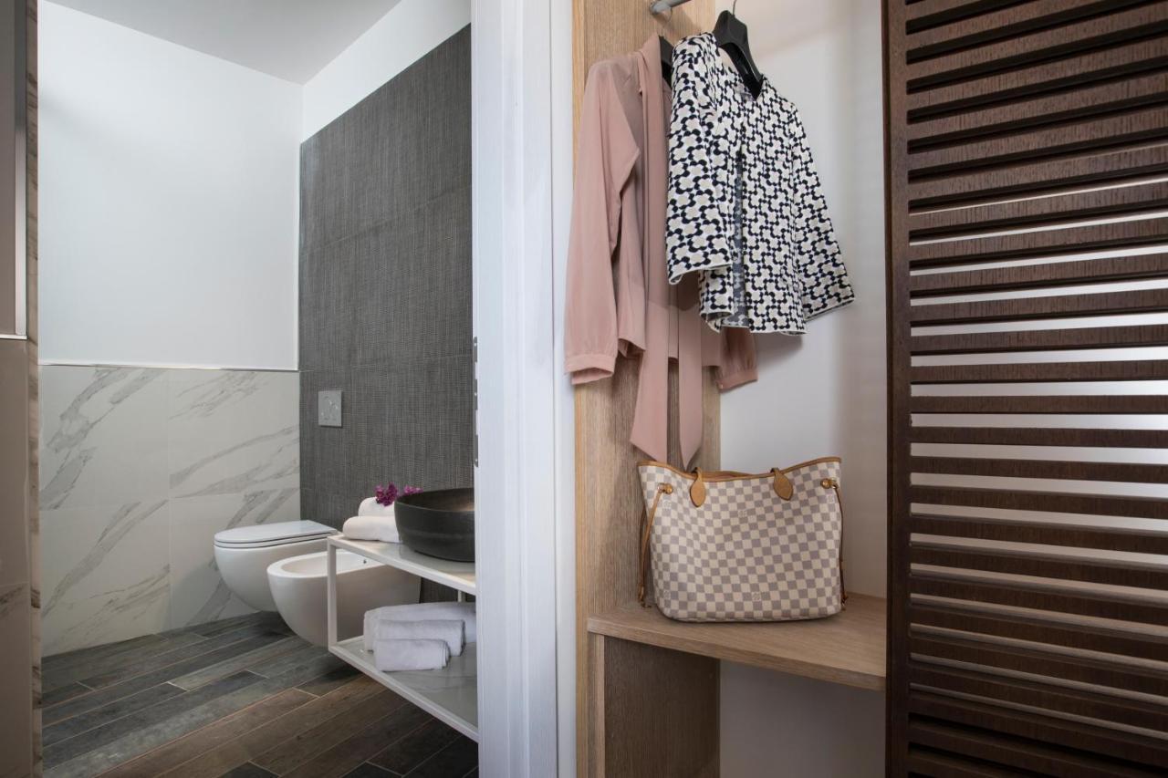 Vista Suites - Piazza Yenne Cagliari Dış mekan fotoğraf