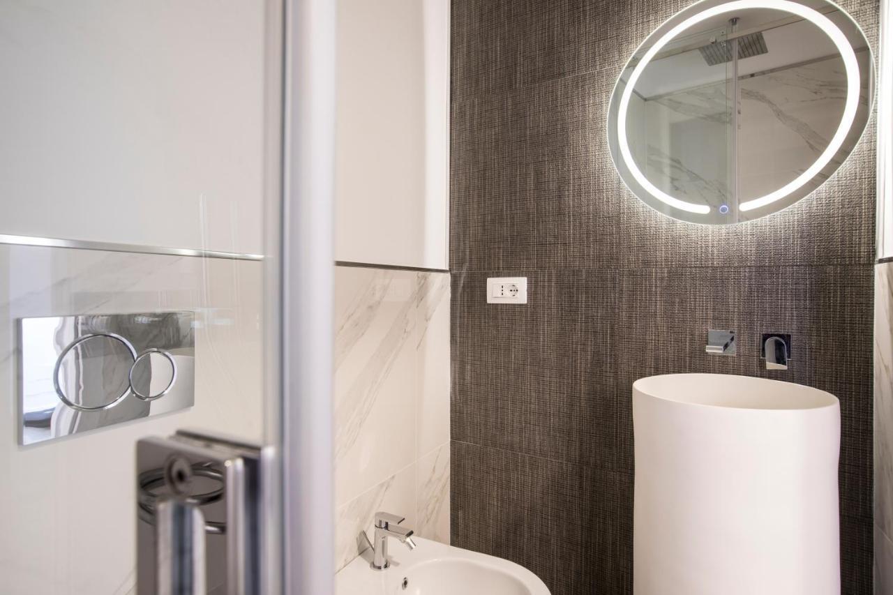 Vista Suites - Piazza Yenne Cagliari Dış mekan fotoğraf